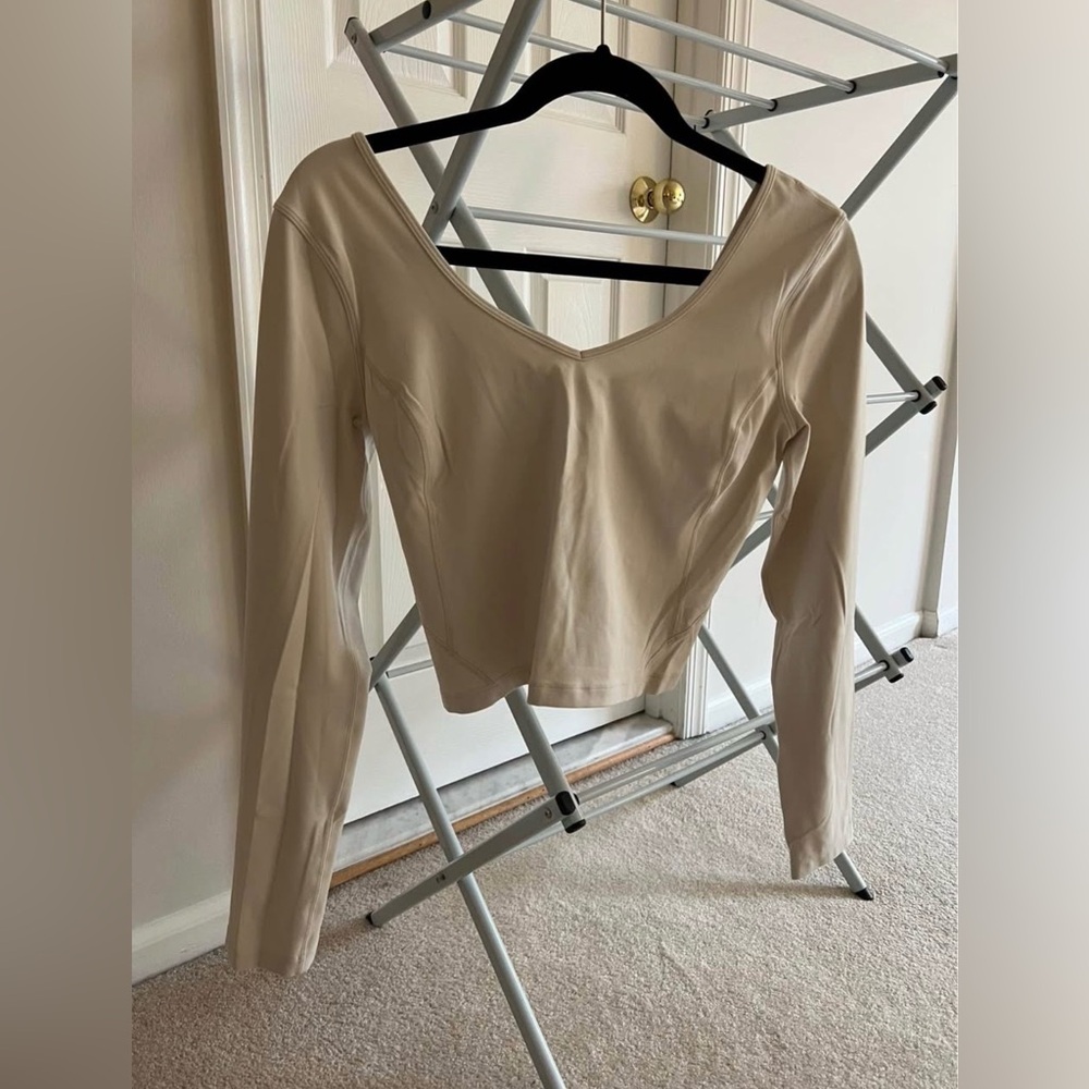 Lululemon Align Long Sleeve shirt in size 6